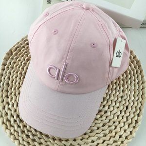 ALO hat pink